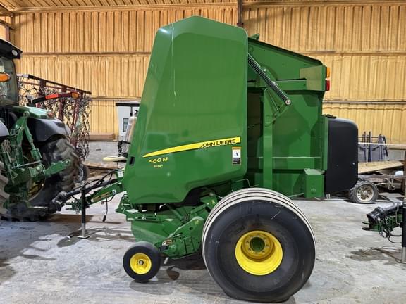 Image of John Deere 560M equipment image 1