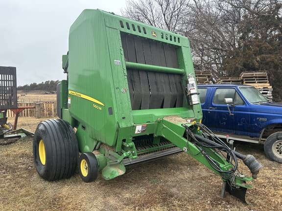 Image of John Deere 560M equipment image 2