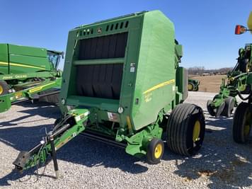 Main image John Deere 560M