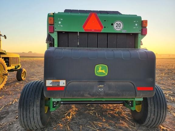 Image of John Deere 560M equipment image 3