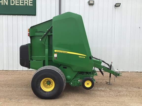Image of John Deere 560M equipment image 3