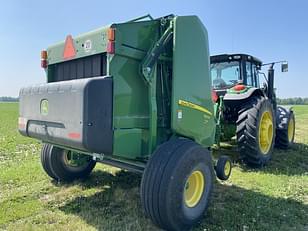 Main image John Deere 560M Silage 7