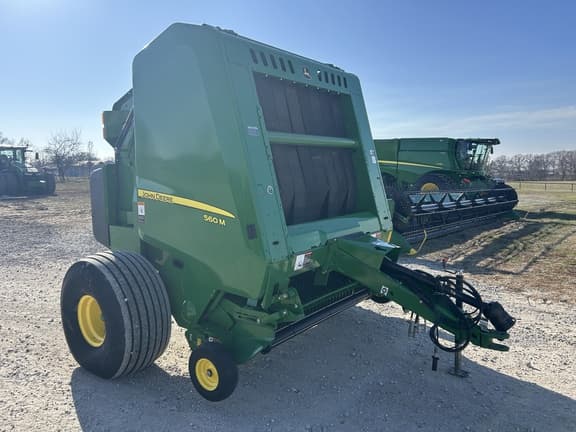 Image of John Deere 560M equipment image 3