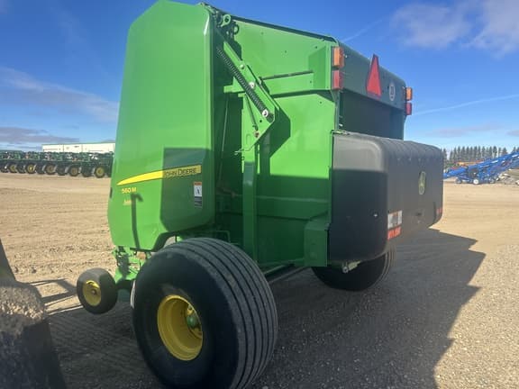 Image of John Deere 560M equipment image 2