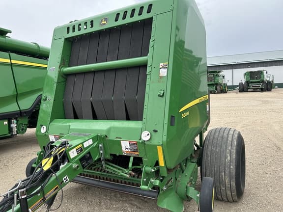 Image of John Deere 560M equipment image 2