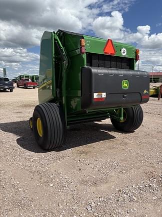Image of John Deere 560M equipment image 1