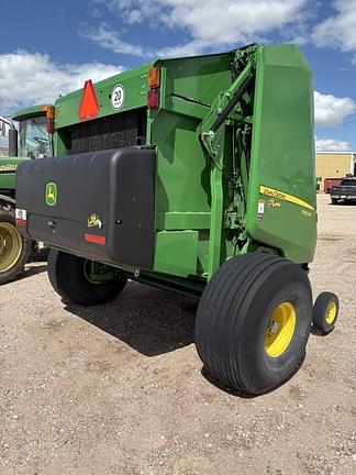 Image of John Deere 560M equipment image 3