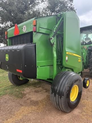 Image of John Deere 560M equipment image 1
