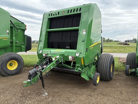Image of John Deere 560M equipment image 1