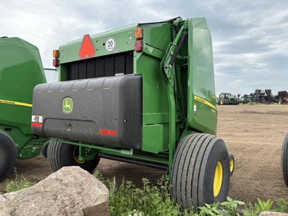 Image of John Deere 560M equipment image 3