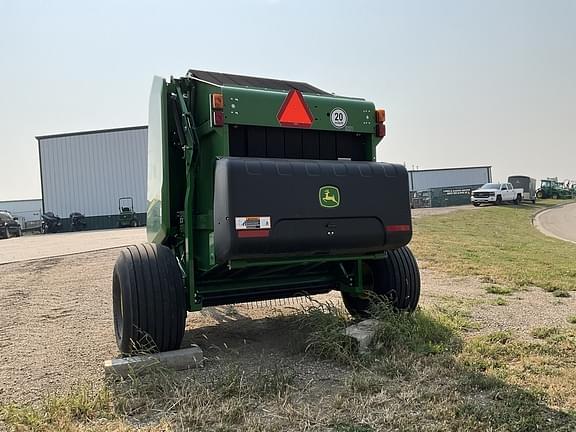 Image of John Deere 560M equipment image 3