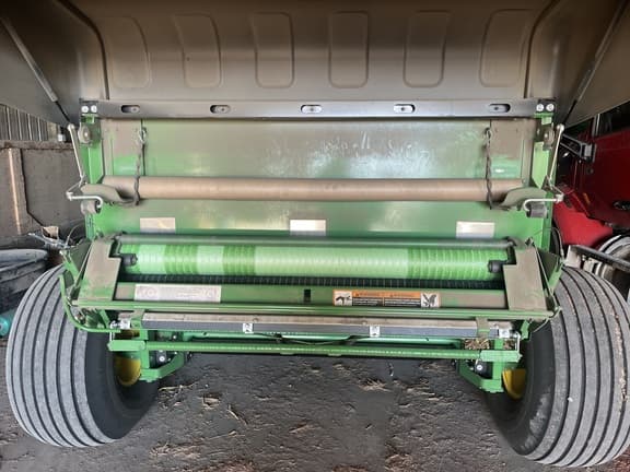 Image of John Deere 560M equipment image 3