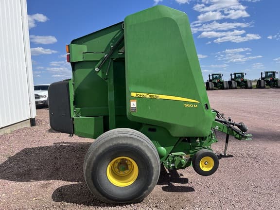 Image of John Deere 560M equipment image 2