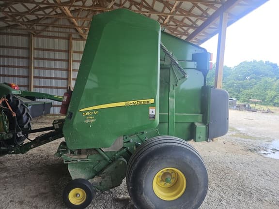 Image of John Deere 560M equipment image 2