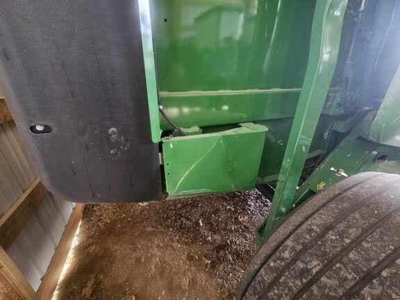 Image of John Deere 560M equipment image 4