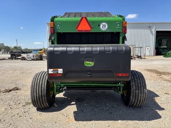 Image of John Deere 560M equipment image 3