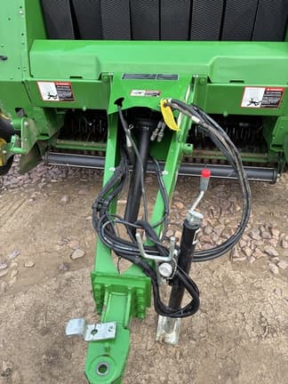 Image of John Deere 560M equipment image 1