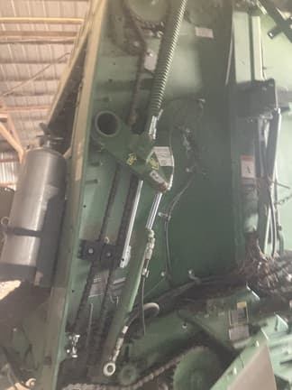 Image of John Deere 560M equipment image 4