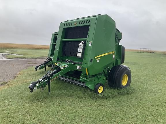 Image of John Deere 560M equipment image 2