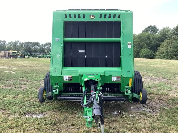 Image of John Deere 560M equipment image 1