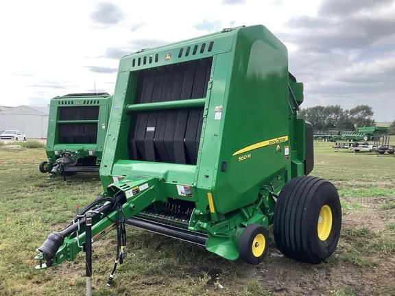 Image of John Deere 560M equipment image 2