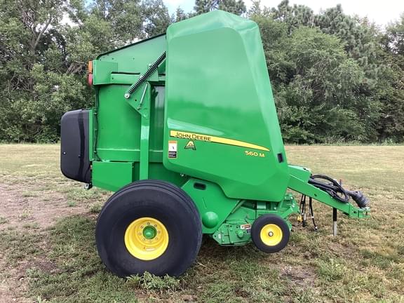 Image of John Deere 560M equipment image 3