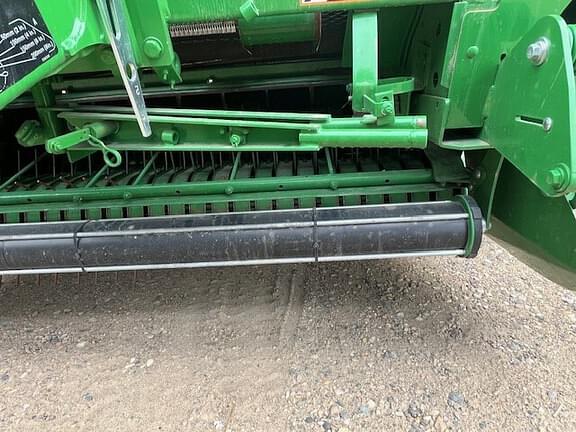 Image of John Deere 560M equipment image 2