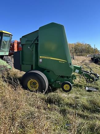 Image of John Deere 560M equipment image 3