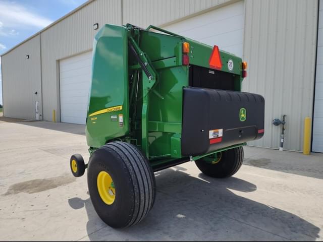 Image of John Deere 560M equipment image 3