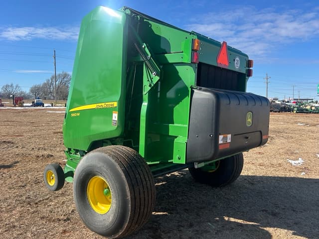 Image of John Deere 560M equipment image 2