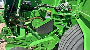 Main image John Deere 560M 11