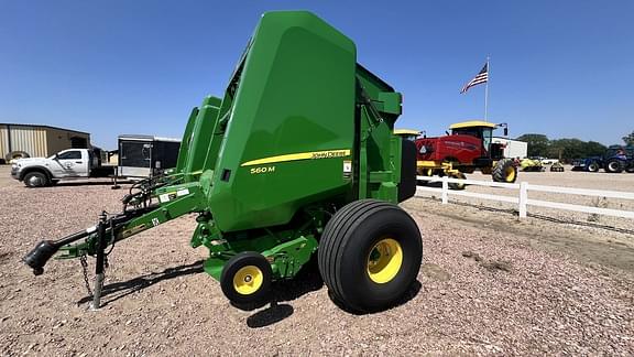 Image of John Deere 560M equipment image 3