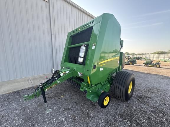 Image of John Deere 560M equipment image 2