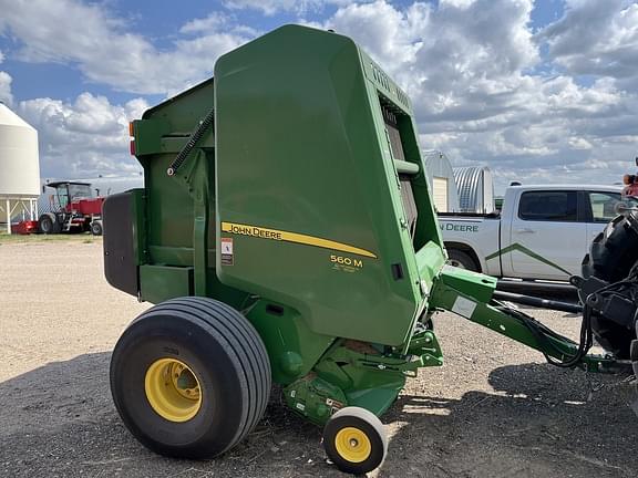 Image of John Deere 560M equipment image 4