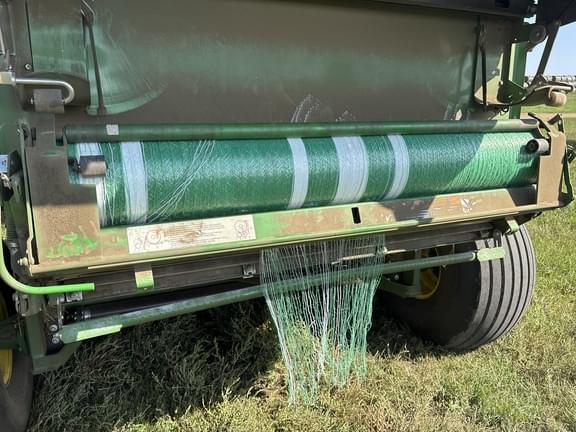 Image of John Deere 560M equipment image 2