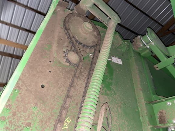 Image of John Deere 560M equipment image 3