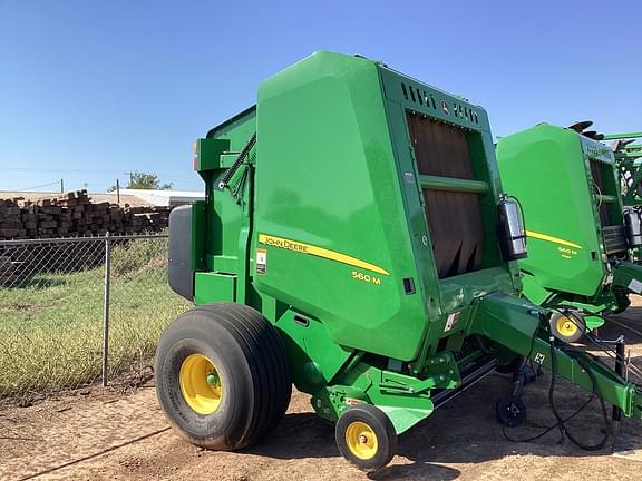 Image of John Deere 560M equipment image 4