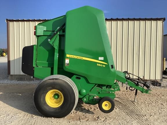 Image of John Deere 560M equipment image 1