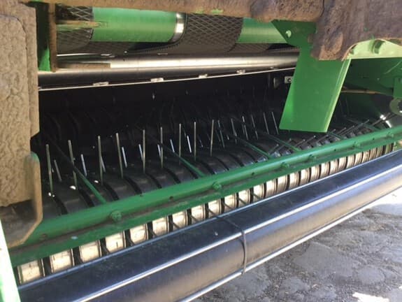 Image of John Deere 560M equipment image 4