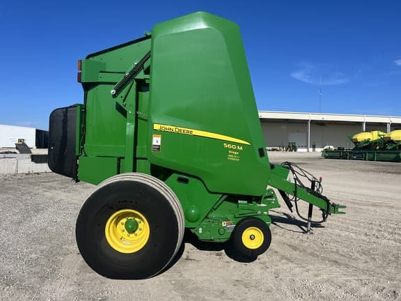 Image of John Deere 560M equipment image 1