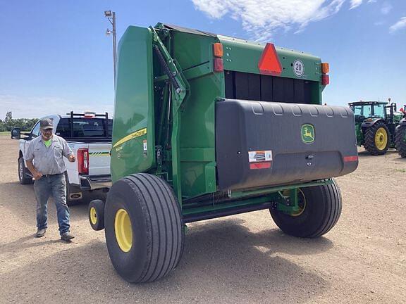 Image of John Deere 560M equipment image 1