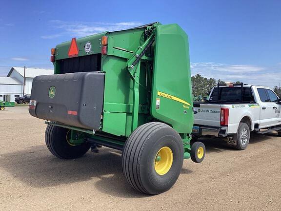 Image of John Deere 560M equipment image 2
