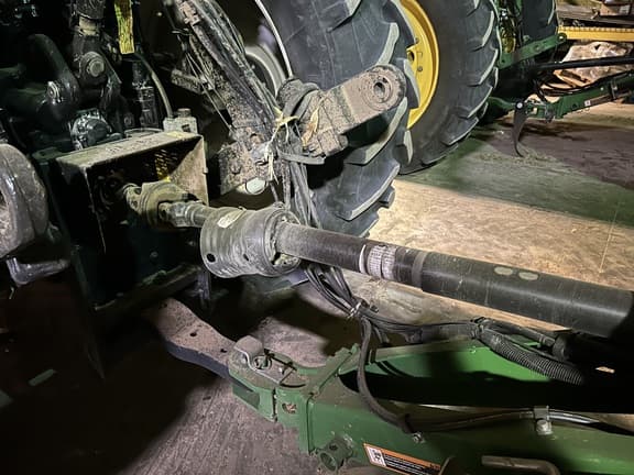 Image of John Deere 560M equipment image 2