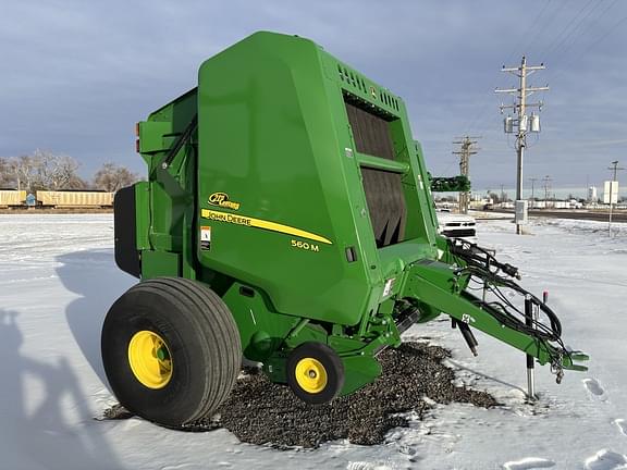 Image of John Deere 560M equipment image 2