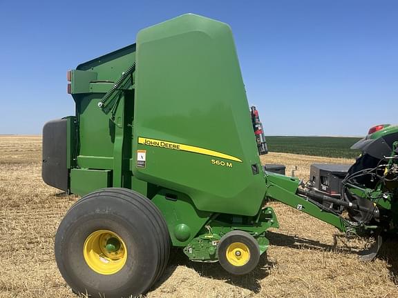 Image of John Deere 560M equipment image 1