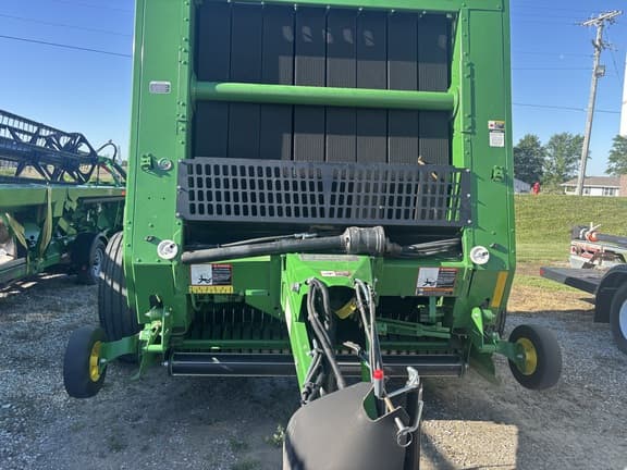 Image of John Deere 560M equipment image 1