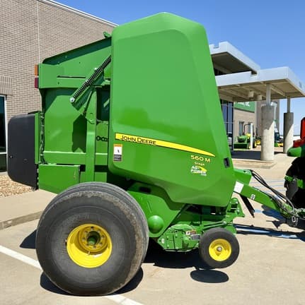 Image of John Deere 560M equipment image 2