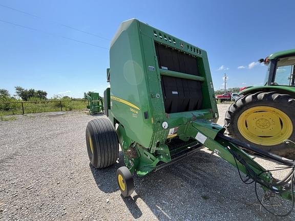 Image of John Deere 560M equipment image 2