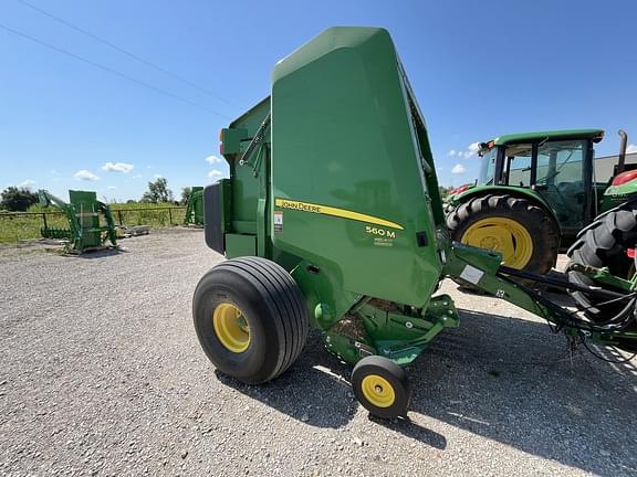 Image of John Deere 560M equipment image 3