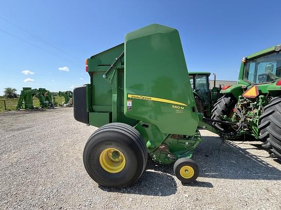 Image of John Deere 560M equipment image 4